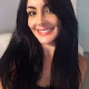 Meet your Posher, Paola